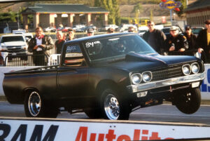 Datsun Drag Truck with illuminated sureshifter installed