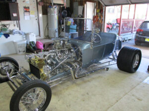 1923 Ford T Bucket with illuminated sureshifter