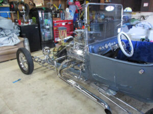 1923 Ford T Bucket with illuminated sureshifter